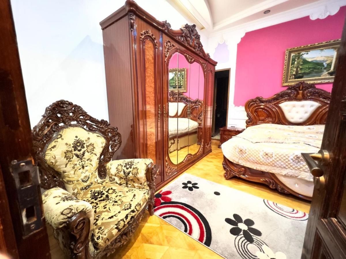 Hotel Royal Κουτάισι Εξωτερικό φωτογραφία