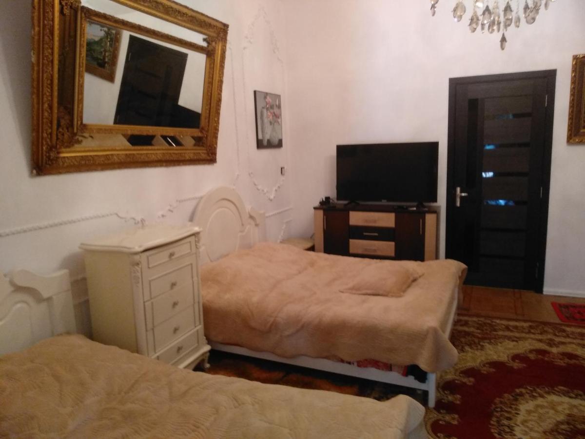 Hotel Royal Κουτάισι Εξωτερικό φωτογραφία